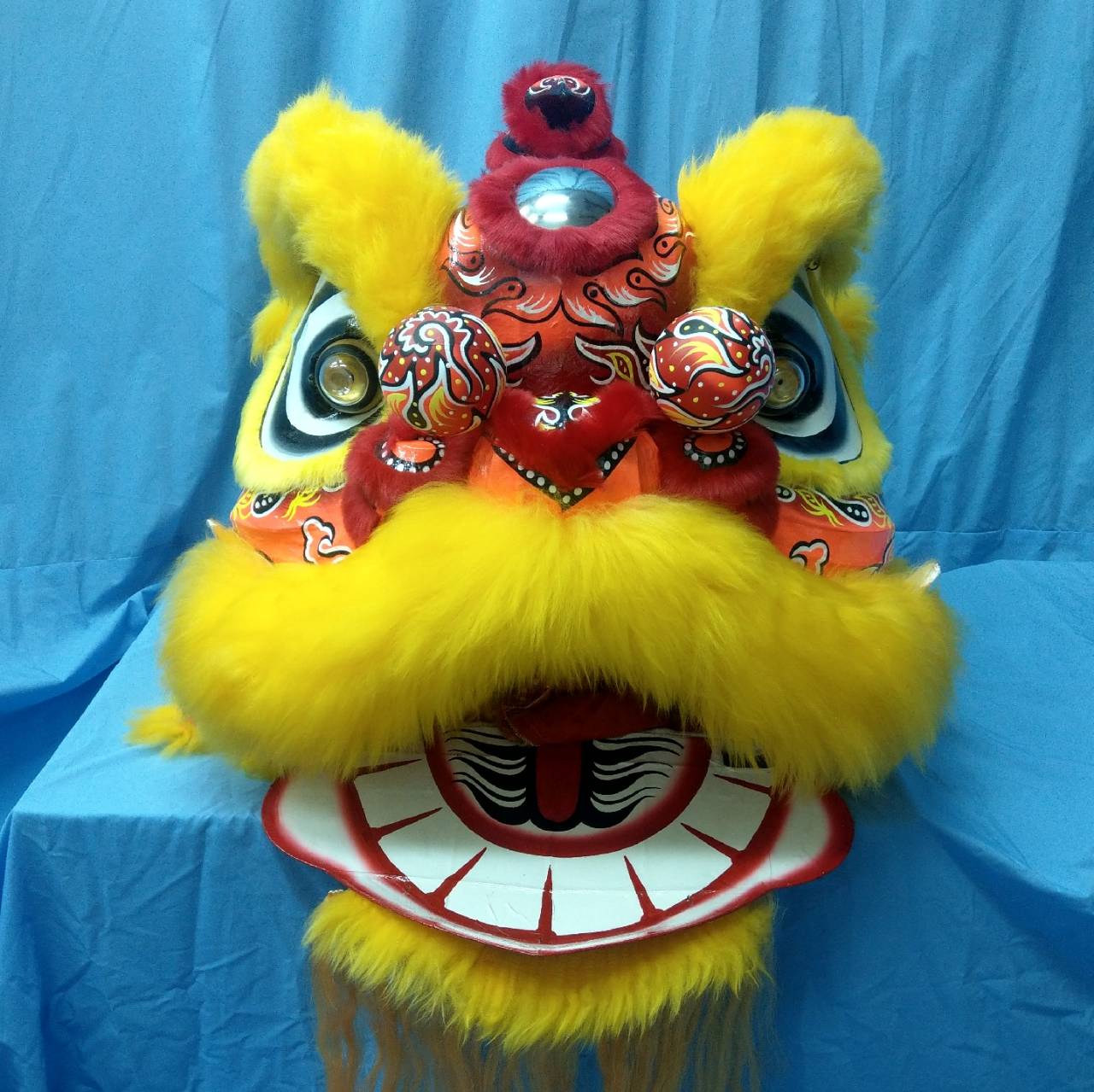 佛裝醒獅